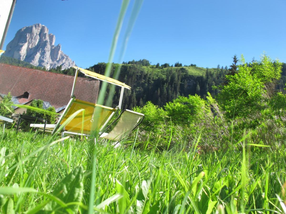 Villa Ula Verda- Apartments Marianna Santa Cristina Val Gardena Εξωτερικό φωτογραφία